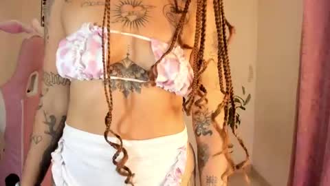 Fallen Angel online show from December 8, 2:49 am