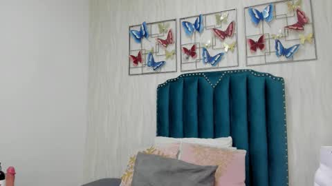 fallon_grey online show from January 6, 8:01 pm