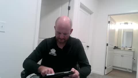 Snapshot of fallout7657 chatting on October 2, 7:04 am Daddy online show from October 2, 7:04 am