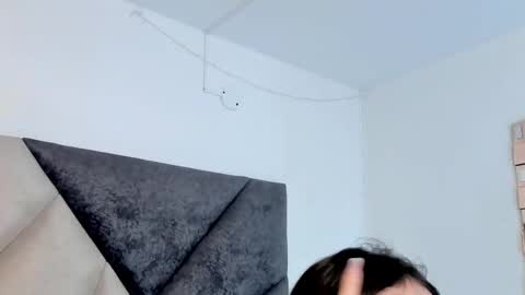 Snapshot of faloonroussel chatting on February 18, 6:26 pm Faloon online show from February 18, 6:26 pm