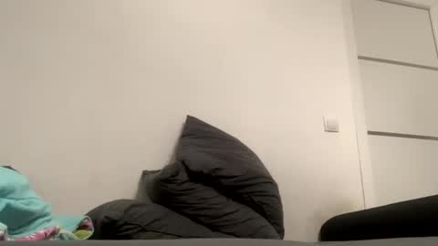 Snapshot of fancy_girl2424 chatting on December 1, 4:51 pm fancy_girl2424 online show from December 1, 4:51 pm