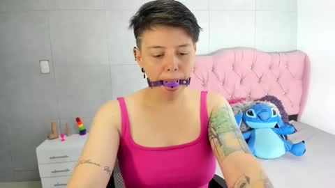 Snapshot of fanny_18 chatting on September 17, 1:51 am FANNY online show from September 17, 1:51 am