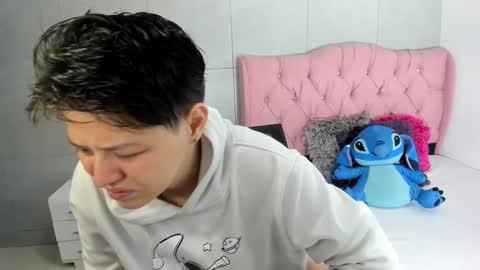 Snapshot of fanny_18 chatting on September 27, 1:54 am FANNY online show from September 27, 1:54 am