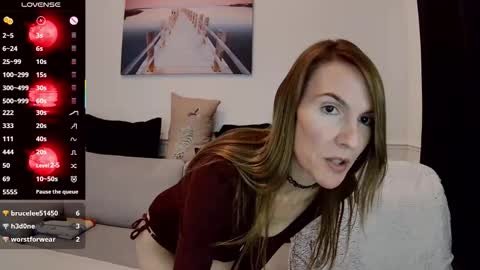 Fanny online show from November 16, 1:55 am