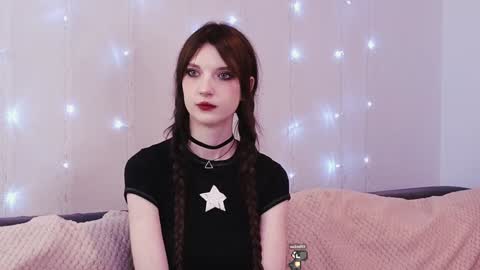 Kim online show from January 17, 4:57 pm