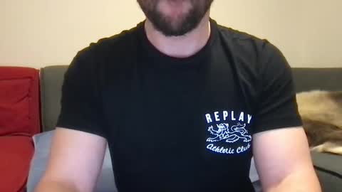 Snapshot of fantacyland chatting on December 27, 6:10 pm Alex online show from December 27, 6:10 pm