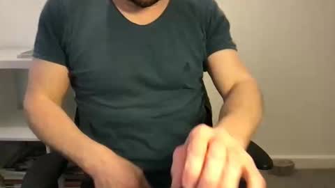 Snapshot of fantacyland chatting on January 24, 3:34 pm Alex online show from January 24, 3:34 pm