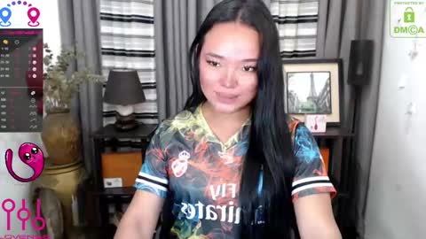 ITYS ME MONA online show from March 8, 9:51 pm