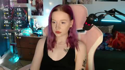 Snapshot of fantasy_lisa chatting on June 10, 1:50 am Lisa online show from June 10, 1:50 am