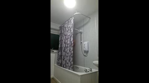 fantasyforcurves69 online show from April 17, 11:41 pm