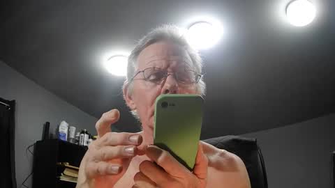 fantasyresort online show from January 4, 4:33 am