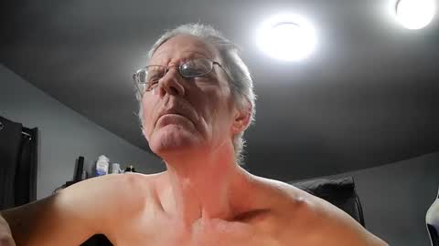 fantasyresort online show from January 12, 4:21 am