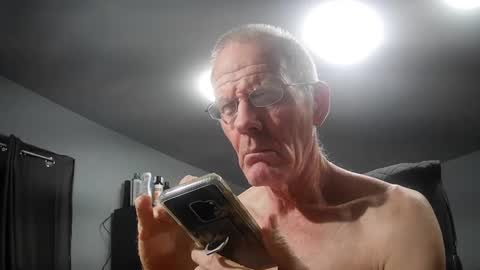 fantasyresort online show from October 14, 2:56 am