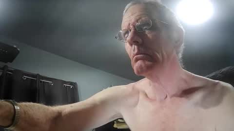 fantasyresort online show from December 15, 2:16 am