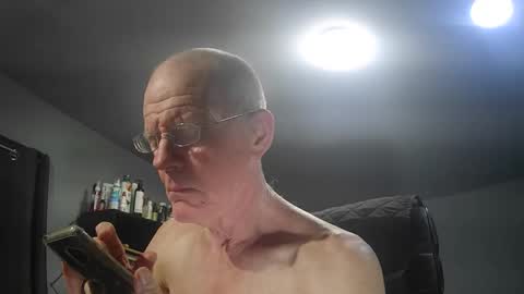 fantasyresort online show from March 1, 4:36 am