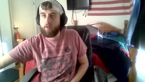 Snapshot of farmboy2398 chatting on November 28, 4:09 pm farmboy2398 online show from November 28, 4:09 pm