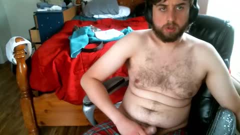 Snapshot of farmboy2398 chatting on March 11, 4:57 pm farmboy2398 online show from March 11, 4:57 pm