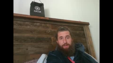 Snapshot of farmerboyart chatting on April 16, 9:39 pm farmerboyart online show from April 16, 9:39 pm