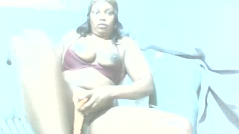 Snapshot of farzanas chatting on June 22, 1:07 am farzanas online show from June 22, 1:07 am