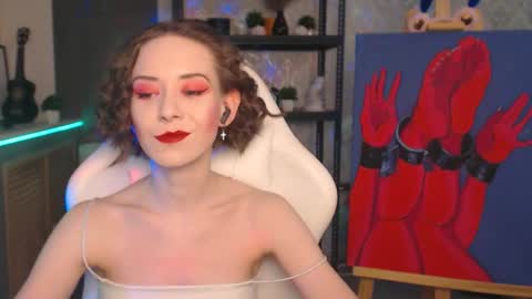 Fascinating   Eyes online show from February 6, 6:55 pm