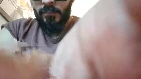 Snapshot of fasrocky chatting on October 18, 5:43 am fasrocky online show from October 18, 5:43 am