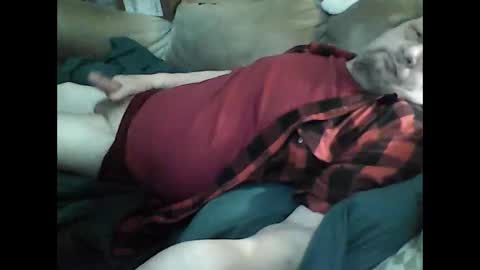 Snapshot of fasteddysex chatting on April 18, 11:58 am HoneyCumJuice4U online show from April 18, 11:58 am