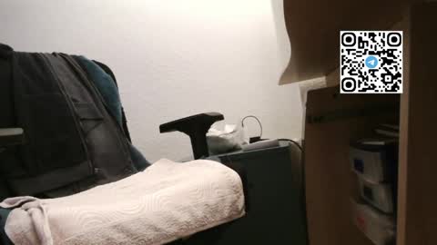 Fat Bernd online show from April 16, 6:09 pm