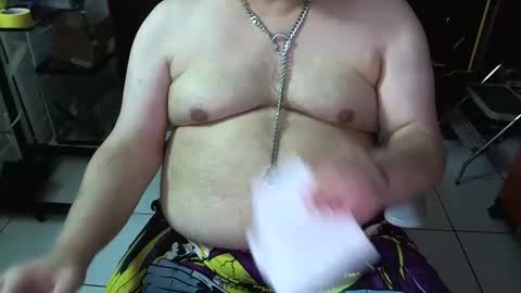 Snapshot of fatdaddycam chatting on March 15, 4:02 pm Fat Daddy online show from March 15, 4:02 pm