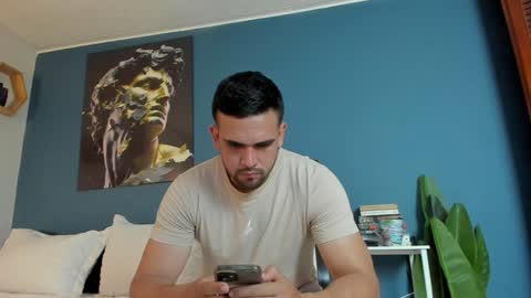 M A T  T E O online show from December 18, 11:19 pm