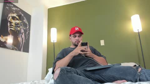 M A T  T E O online show from April 16, 8:09 pm