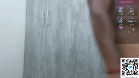 fatherfly001 online show from September 14, 4:33 am