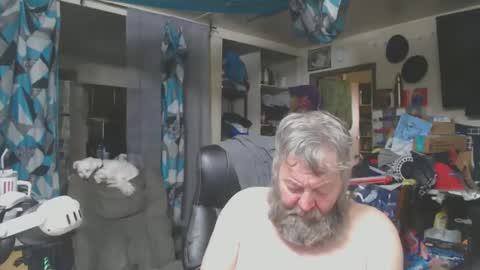 Fatman01 online show from October 30, 12:01 am