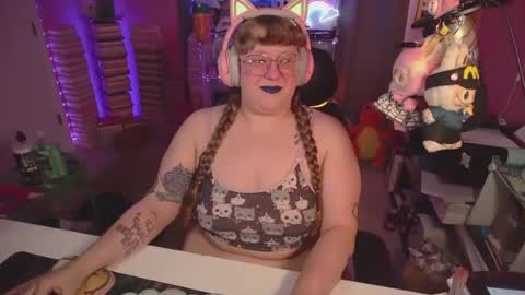 FatVeronica online show from June 24, 6:07 pm