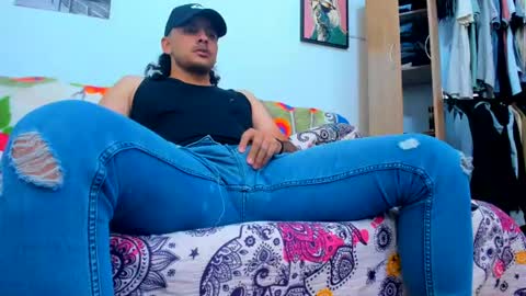favid95 online show from July 19, 1:20 am
