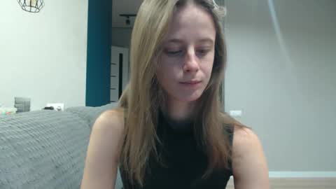 favoriteyour online show from November 14, 4:22 am