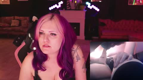 Snapshot of fawncosplay chatting on September 11, 11:49 pm Dear Fawn online show from September 11, 11:49 pm