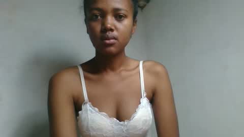 fayence09 online show from October 2, 2:29 am