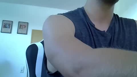 Snapshot of fck_withme chatting on September 30, 2:44 pm fck_withme online show from September 30, 2:44 pm