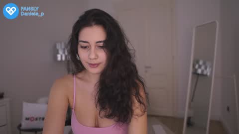 Daniela online show from December 21, 6:23 pm