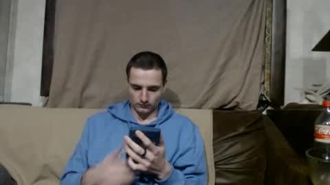 Snapshot of feelingverynaughty chatting on December 28, 2:43 am ask me online show from December 28, 2:43 am