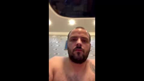 Snapshot of feet_fet chatting on May 15, 4:25 pm feet_fet online show from May 15, 4:25 pm