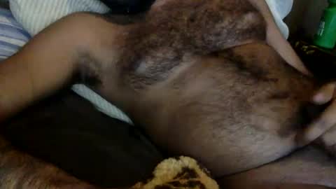 Snapshot of feetlover1888386 chatting on January 31, 7:11 pm HairyBrownGuy online show from January 31, 7:11 pm