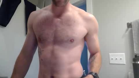 Ethan Slayher online show from April 28, 9:09 pm