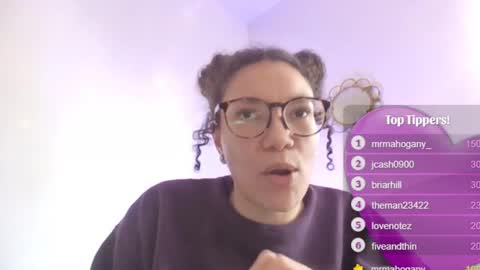 Snapshot of feetnymph chatting on January 15, 4:21 pm Soley online show from January 15, 4:21 pm