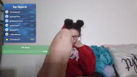 Snapshot of feetnymph chatting on February 11, 2:46 am Soley online show from February 11, 2:46 am