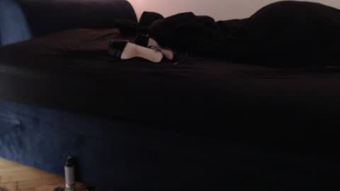 Snapshot of feetrmistress chatting on June 14, 2:24 am feetrmistress online show from June 14, 2:24 am