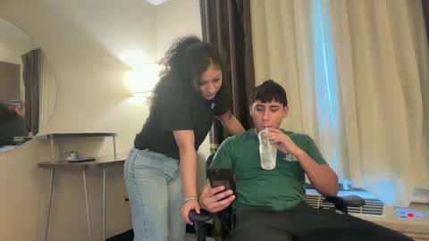 felinasolx online show from December 19, 4:25 pm