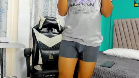 felipehot_gonzales online show from September 29, 12:43 pm