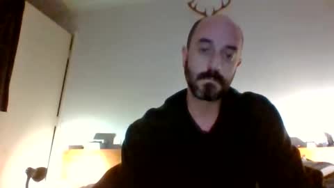felipesmg2 online show from May 17, 2:42 am