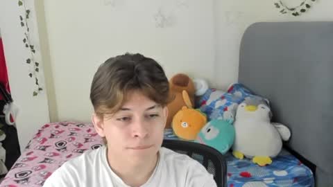 Snapshot of felix_leex chatting on October 19, 6:52 pm Felix leex online show from October 19, 6:52 pm
